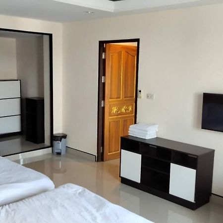 T3 Residence Bangkok Exterior photo